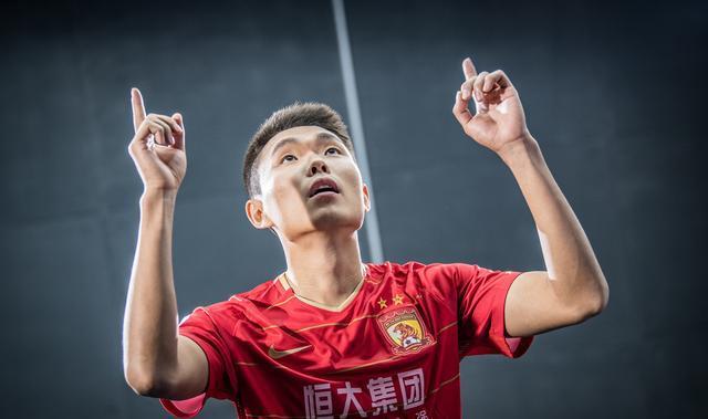 恒大面对艰苦比赛，客场取胜实现连胜领主场_九游官网(图2)